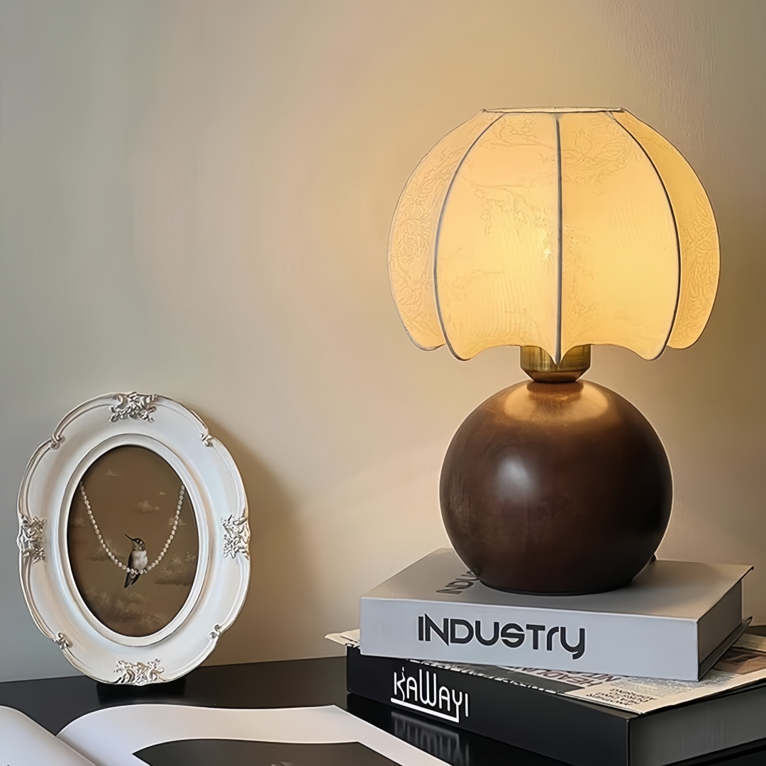 Home Textile - โคมไฟตั้งโต๊ะลายดอกไม้วินเทจ, โคมไฟข้างเตียงสไตล์ยุคกลาง, ห้องนอน, ห้องนั่งเล่น, โต๊ะข้างเตียง, ของตกแต่งบ้านระดับไฮเอนด์